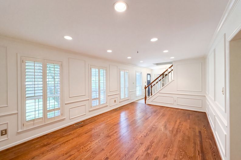 Photo 12 of 66 of 4819 Powell Rd, Fairfax, VA