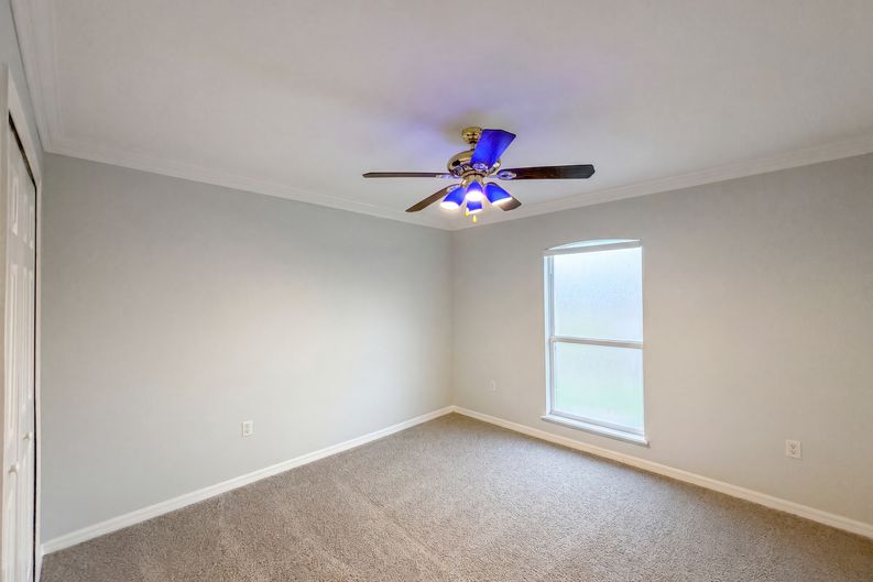 Photo 18 of 26 of 3312 White Blossom Ln, Clermont, FL
