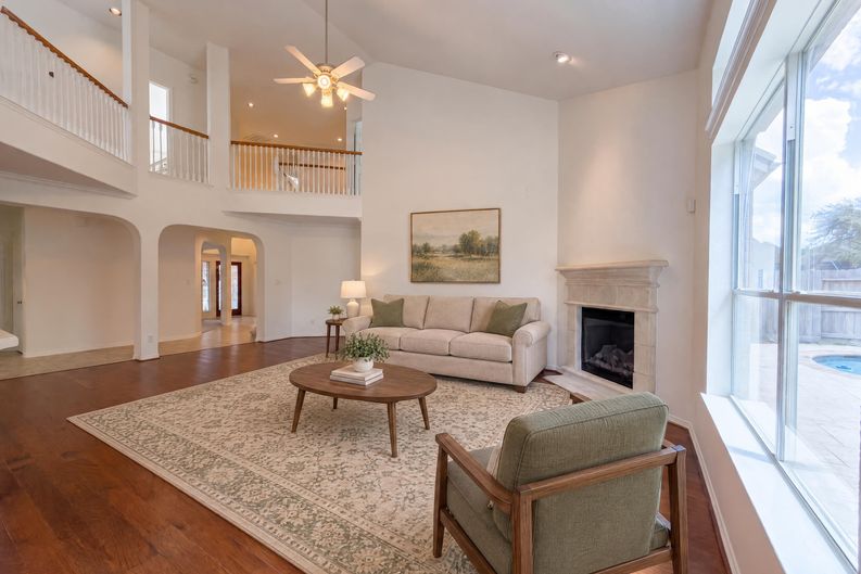 Photo 6 of 40 of 25719 Shady Spruce Ln, Katy, TX