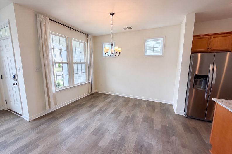 Photo 6 of 19 of 7825 Old Guild Rd, North Chesterfield, VA