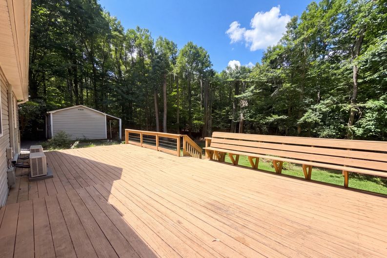 Photo 30 of 48 of 335 Dill Cir, Landrum, SC