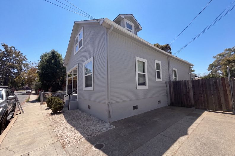 Photo 32 of 41 of 3210 San Jose Way, Sacramento, CA