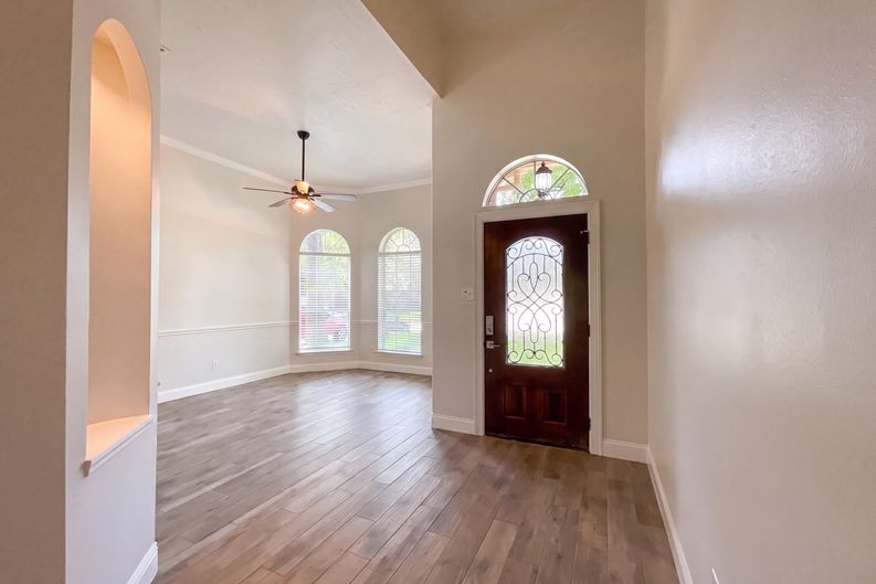 Photo 18 of 20 of 7107 Sweet Violet Trl, Humble, TX
