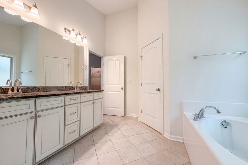 Photo 15 of 26 of 6621 Blalock Forest Dr, Willow Spring, NC
