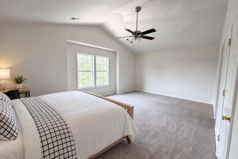 Photo 11 of 17 of 5714 Waverly Lynn Ln, Charlotte, NC