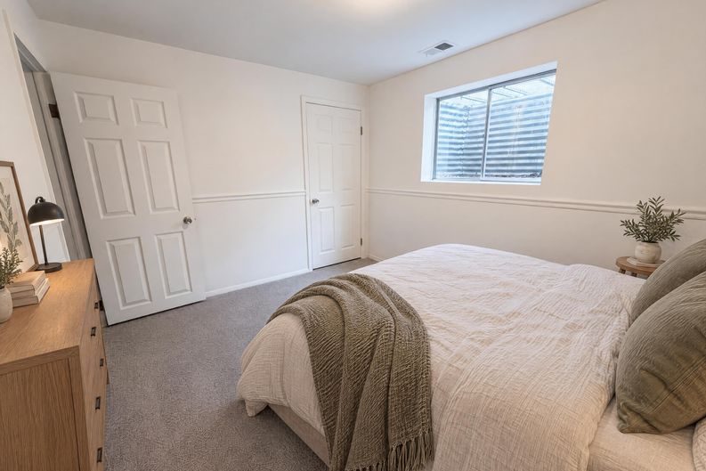 Photo 18 of 22 of 13771 W Warren Dr, Lakewood, CO