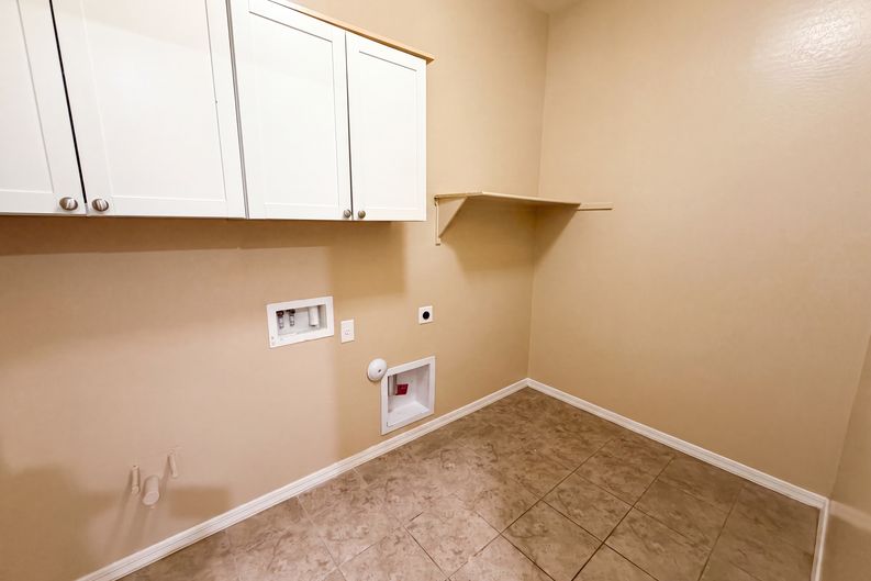 Photo 31 of 39 of 18136 W Devonshire Ave, Goodyear, AZ