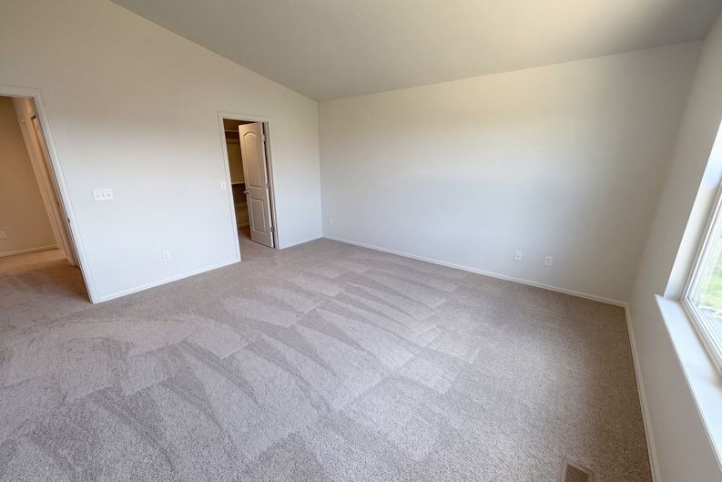 Photo 16 of 31 of 10273 Olathe St, Commerce City, CO
