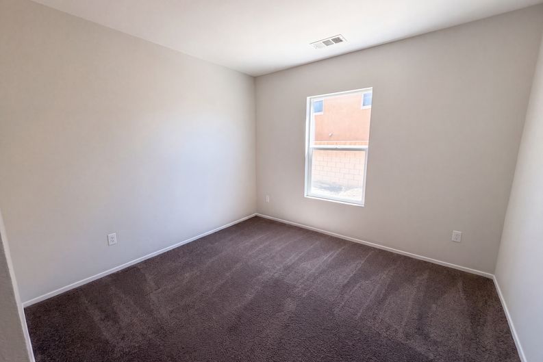 Photo 12 of 17 of 14220 Bison Ct, Victorville, CA