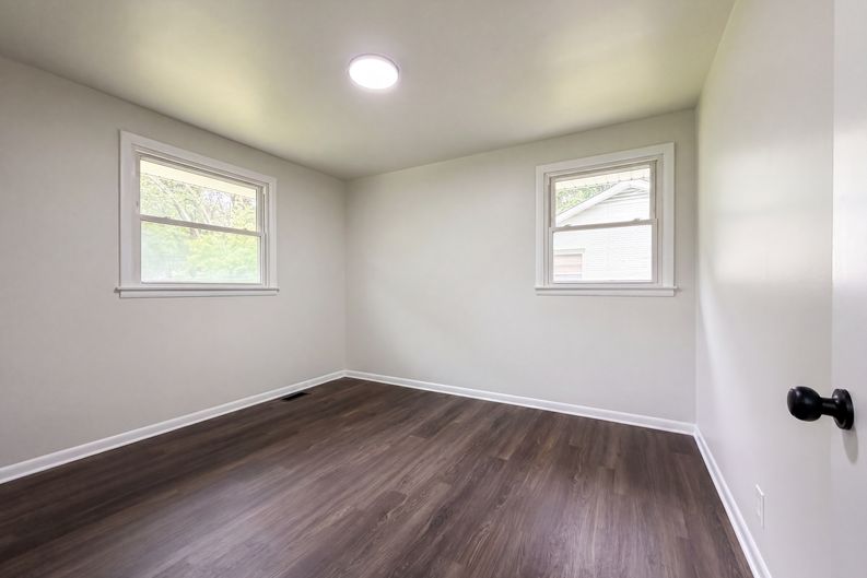 Photo 11 of 18 of 724 Woodmere Dr, Nashville, TN