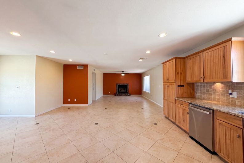 Photo 8 of 19 of 17349 E El Pueblo Blvd, Fountain Hills, AZ