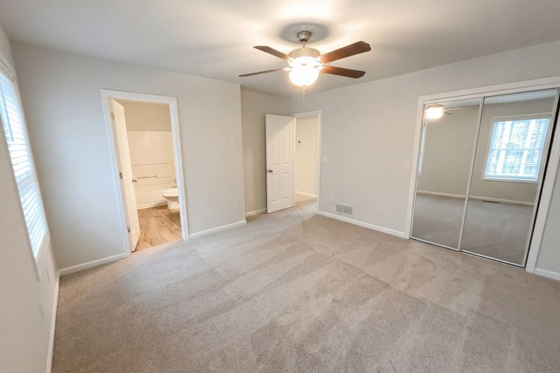 Photo 4 of 24 of 6584 Snowbird Ln, Douglasville, GA