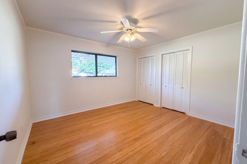 Photo 10 of 19 of 607 Turtle Creek Dr, Greenville, TX