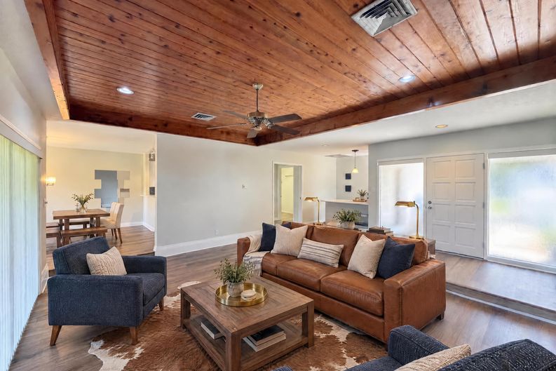 Photo 8 of 22 of 109 Tuxford Dr, Haines City, FL