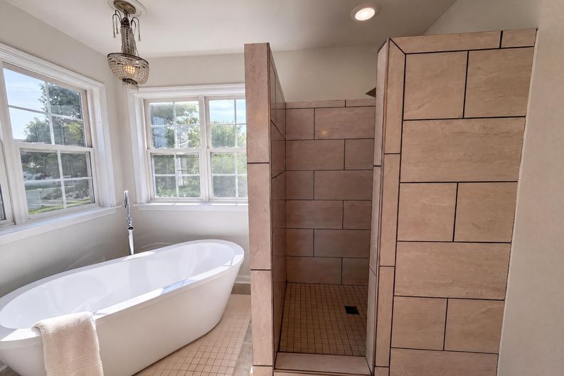 Photo 7 of 25 of 821 Pinkney Pl, Stanley, NC