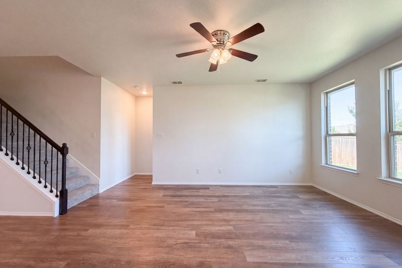 Photo 6 of 21 of 5904 Saddle Pack Dr, Fort Worth, TX