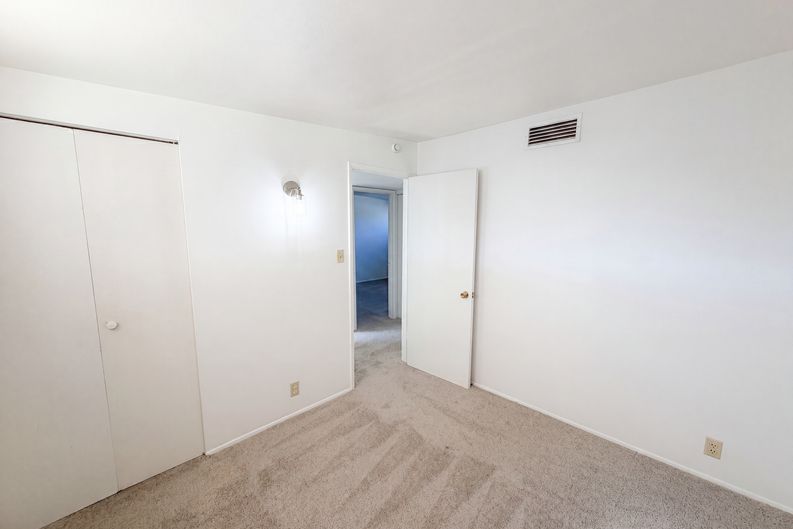 Photo 7 of 19 of 7266 E 29th St, Tucson, AZ