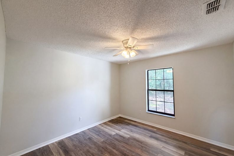 Photo 15 of 20 of 10510 SW 74th Ct, Ocala, FL