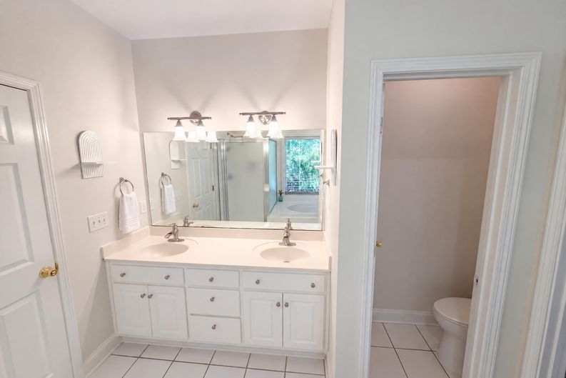 Photo 13 of 20 of 940 Cider Ridge Ct, Clarkesville, GA