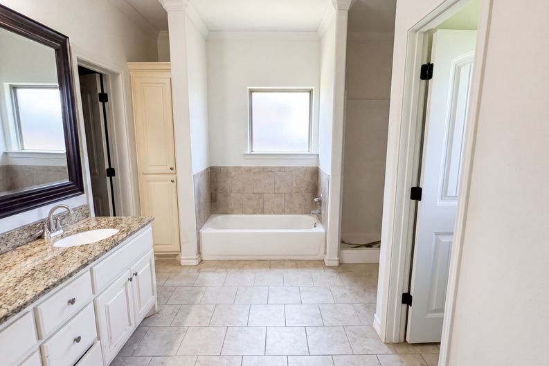 Photo 20 of 27 of 8809 10th St, Lubbock, TX