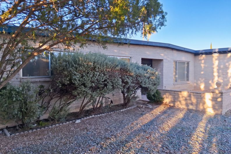 Photo 28 of 30 of 8941 E Rosewood St, Tucson, AZ