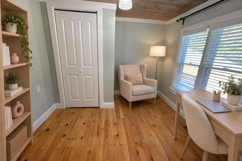Photo 11 of 16 of 1022 Arnold Mill Rd, Woodstock, GA