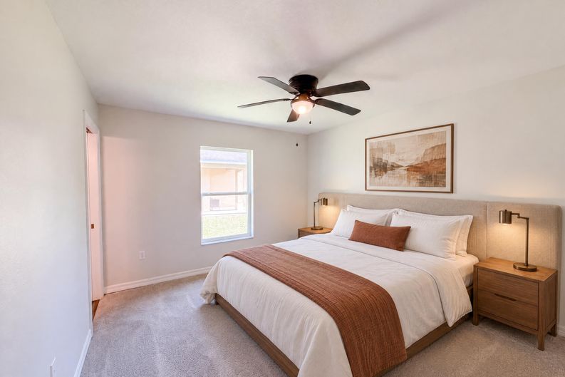Photo 12 of 20 of 705 5th St, Wildwood, FL