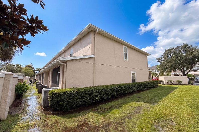 Photo 18 of 20 of 16315 Swan View Cir, Odessa, FL