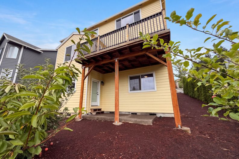 Photo 5 of 32 of 12606 NW Larry Ct, Portland, OR