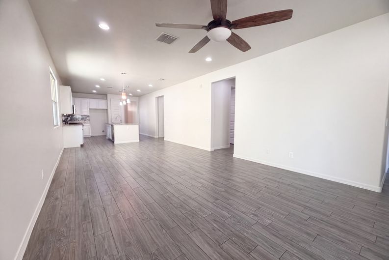 Photo 8 of 18 of 9840 E Theia Dr, Mesa, AZ