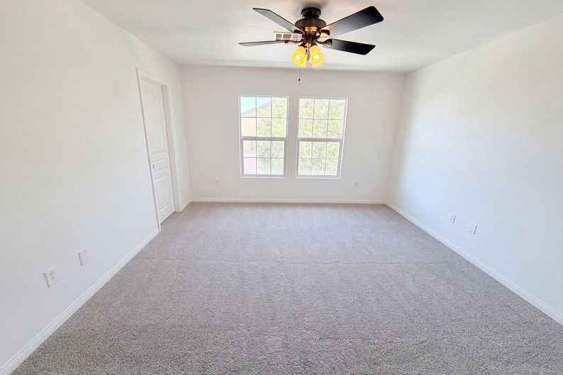 Photo 13 of 27 of 4220 Iris Pearl Ave, North Las Vegas, NV