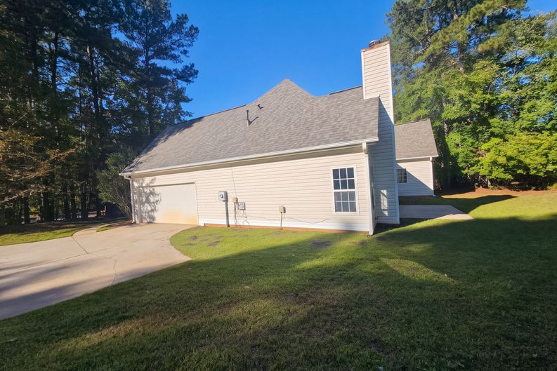 Photo 25 of 29 of 100 Pine Shoals Trl, Fayetteville, GA