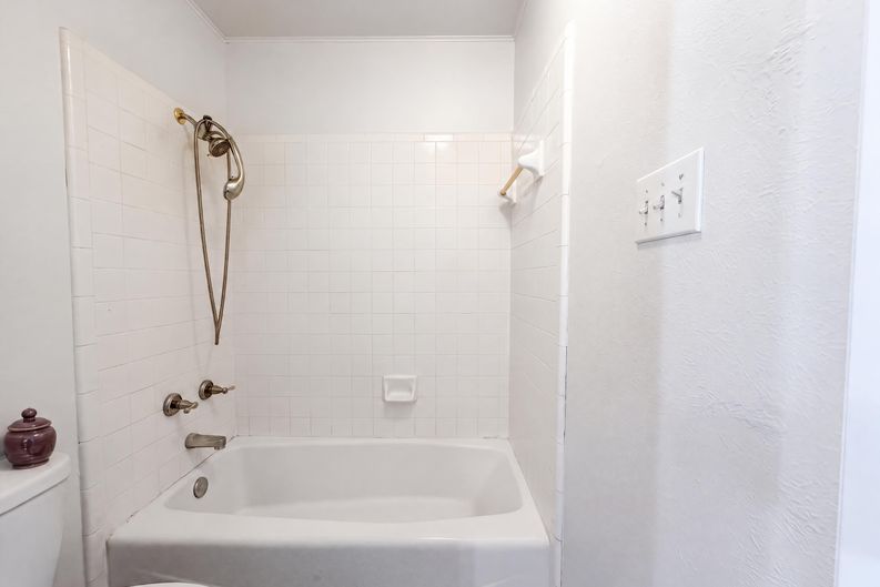 Photo 14 of 16 of 2801 Wickersham Dr, Temple, TX