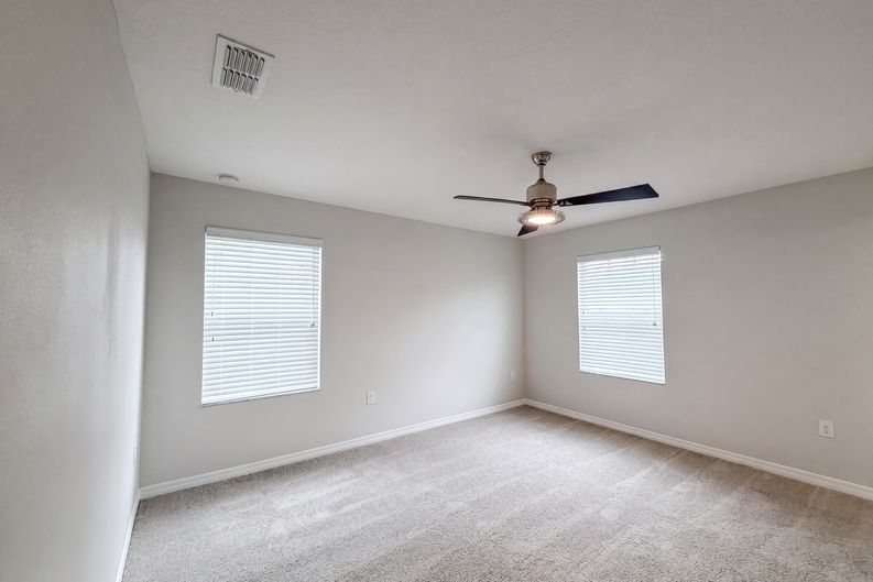 Photo 14 of 26 of 1308 Seburn Rd, Apopka, FL