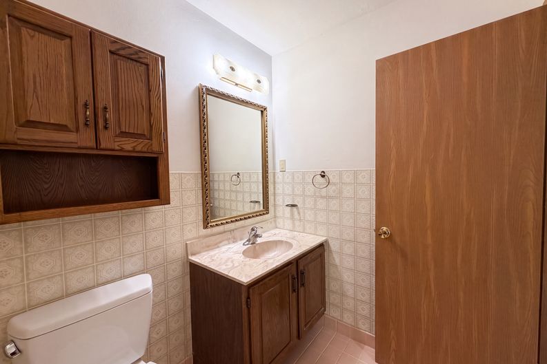 Photo 14 of 21 of 3679 Vago Ln, Florissant, MO