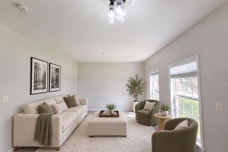 Photo 12 of 25 of 2800 Orchard Summit Ct, Hyattsville, MD