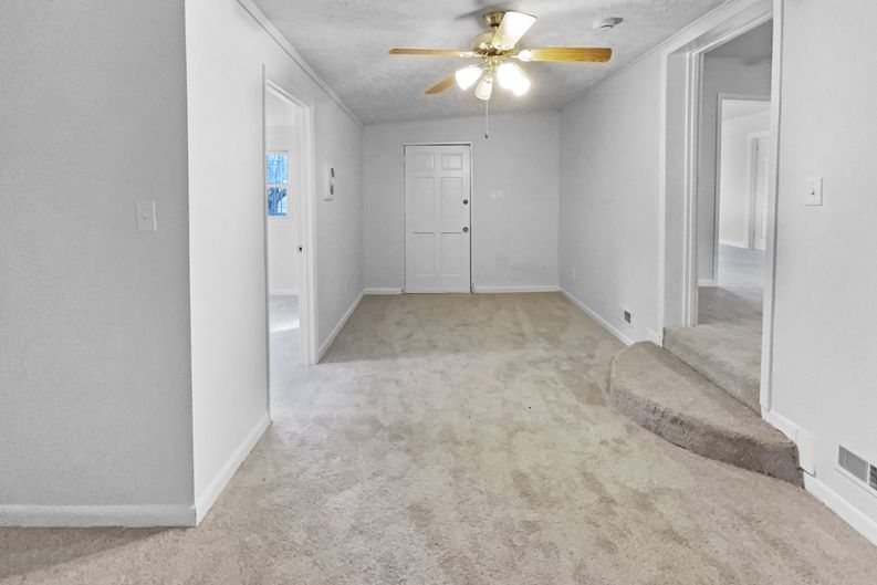 Photo 24 of 28 of 4028 Catalpa Ave, Knoxville, TN