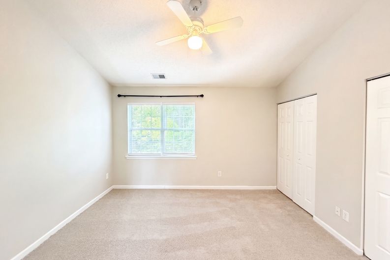 Photo 13 of 16 of 12605 Tucker Crossing Ln, Charlotte, NC