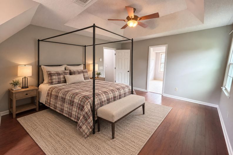 Photo 10 of 31 of 3795 Churchill Dr, Marietta, GA
