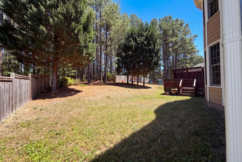 Photo 24 of 26 of 6312 Ridgemount St, Wake Forest, NC