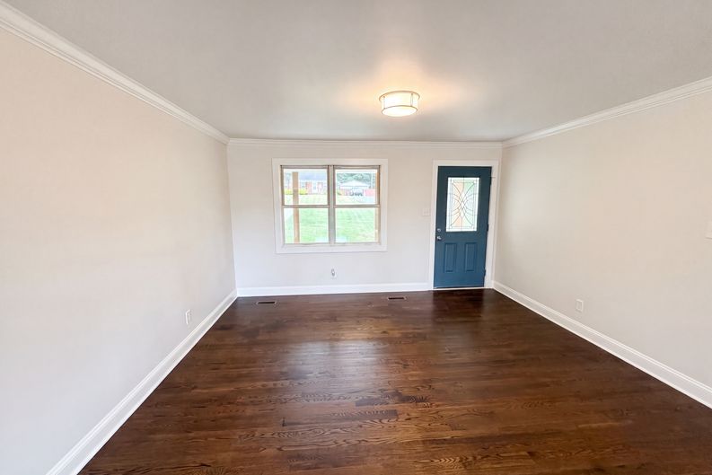 Photo 4 of 19 of 123 Rowe St, Gastonia, NC