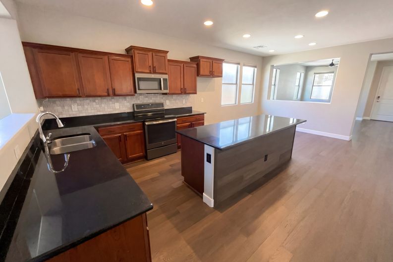 Photo 10 of 21 of 4648 S Twinleaf Dr, Gilbert, AZ