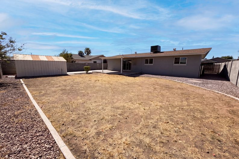 Photo 5 of 22 of 1430 E Flossmoor Ave, Mesa, AZ