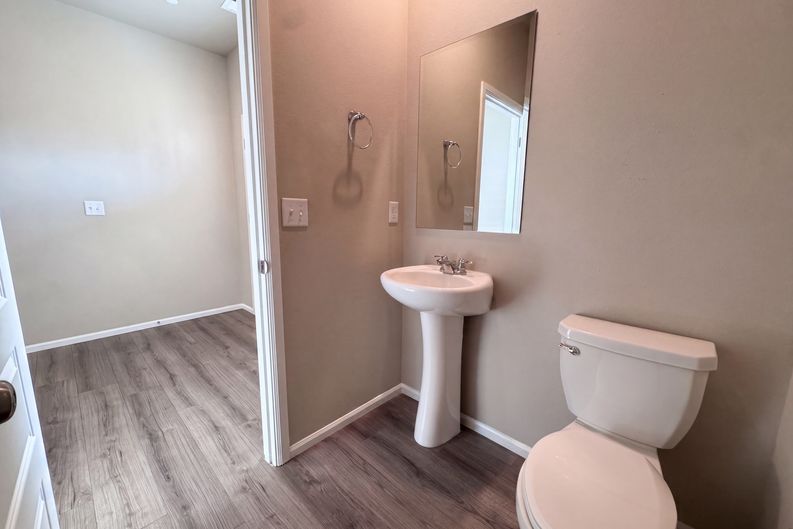 Photo 20 of 31 of 4335 Acacia Ln SE, Port Orchard, WA