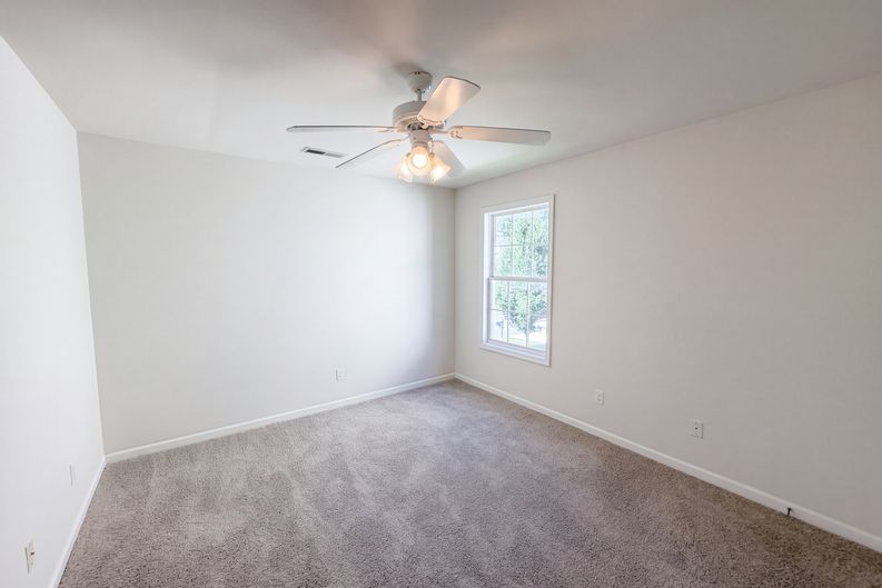 Photo 19 of 26 of 9325 Ayscough Rd, Summerville, SC