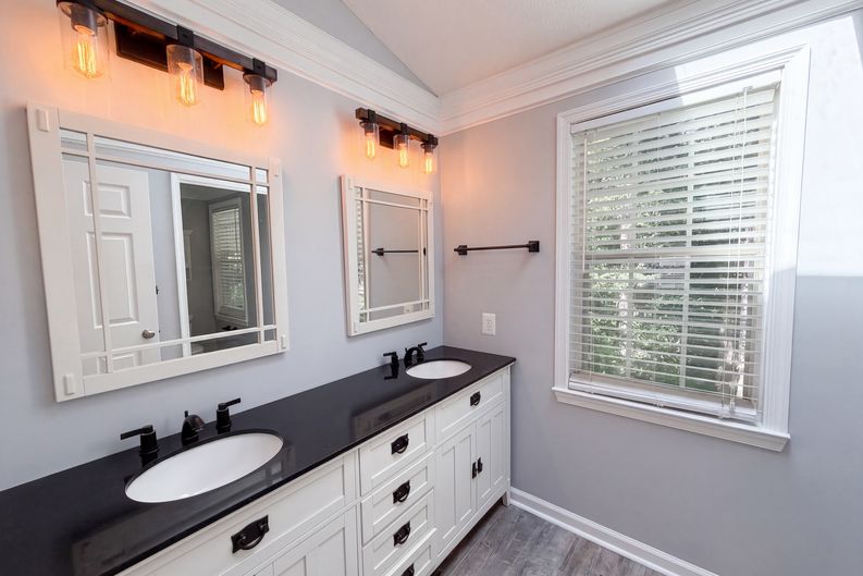Photo 14 of 27 of 11301 Willowdale Dr, Germantown, MD