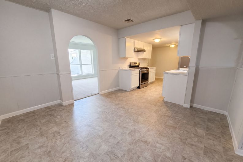 Photo 26 of 35 of 1114 Forestburg Dr, Houston, TX