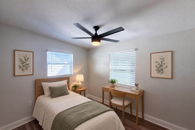 Photo 13 of 22 of 645 10th Pl, Safety Harbor, FL