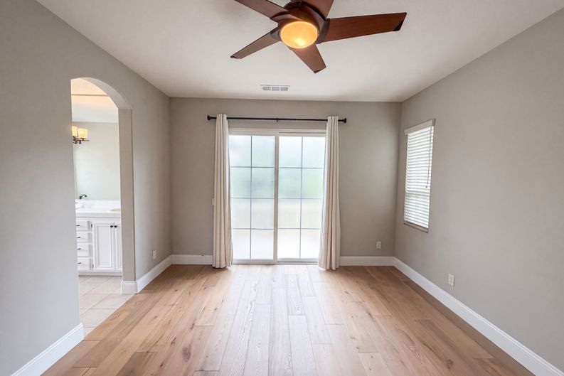 Photo 4 of 27 of 48 Laurelhurst Dr, Ladera Ranch, CA