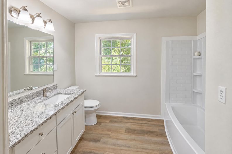 Photo 18 of 28 of 1105 Old Loganville Rd, Loganville, GA
